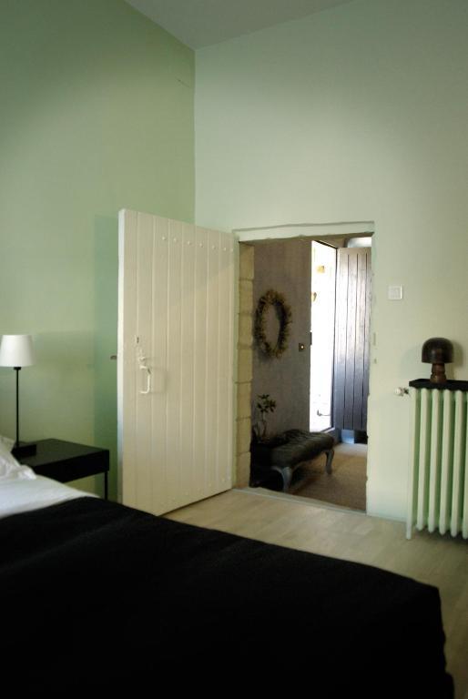 Monte Arena Bed & Breakfast Montaren-et-Saint-Médiers Cameră foto